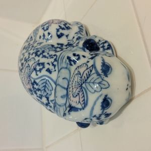 Vintage Chinese sleeping cat hand painted porcelain floral blue, white and pink